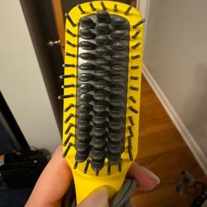 Drybar Mini Hairbrush Straightener